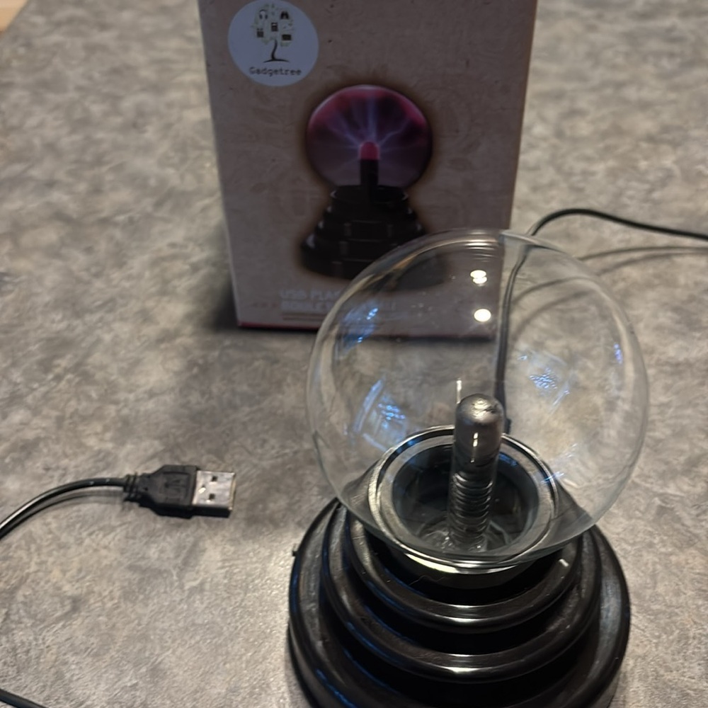 USB Plasma Ball - Picture 3 of 5